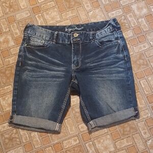 Ariya Dark Blue Jean Shorts Size 15-16